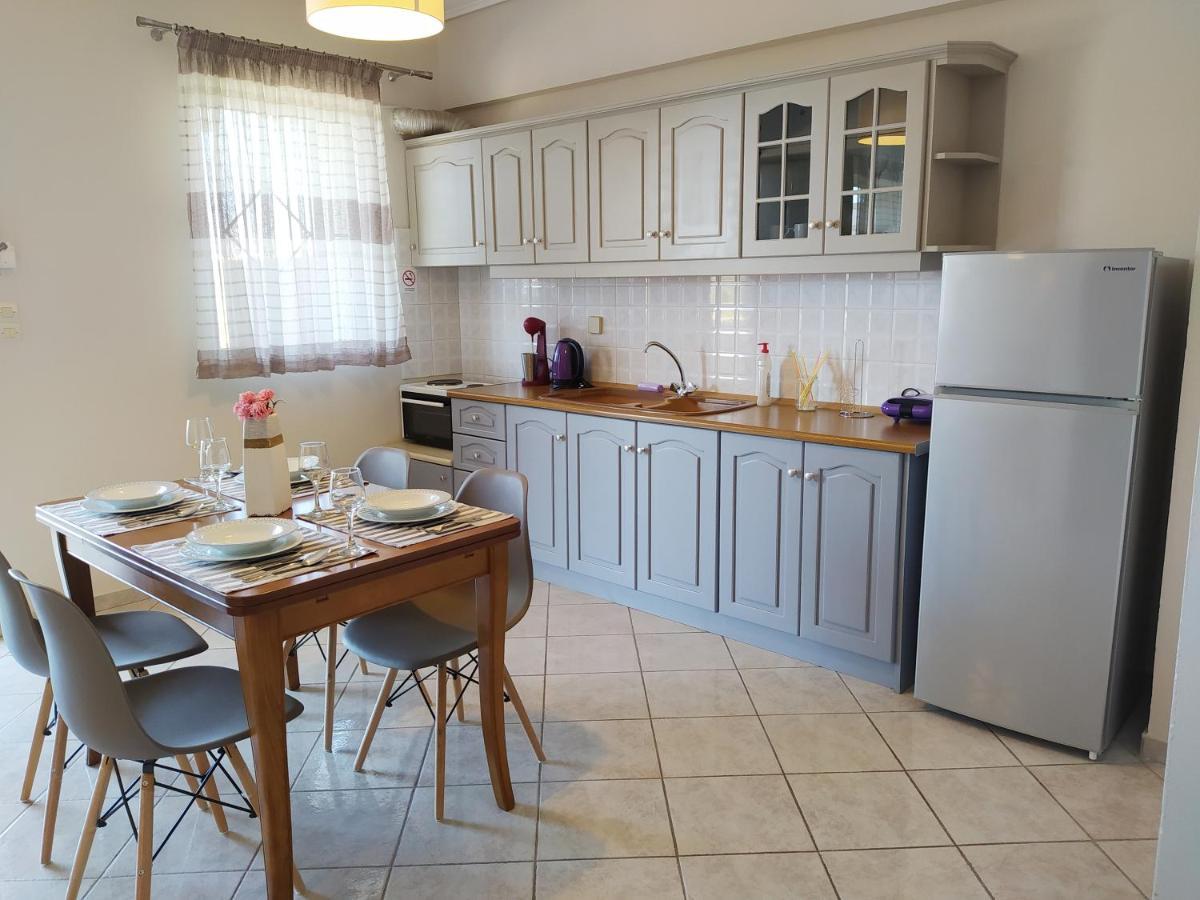 Blue Yard Apartments Kalamata Extérieur photo