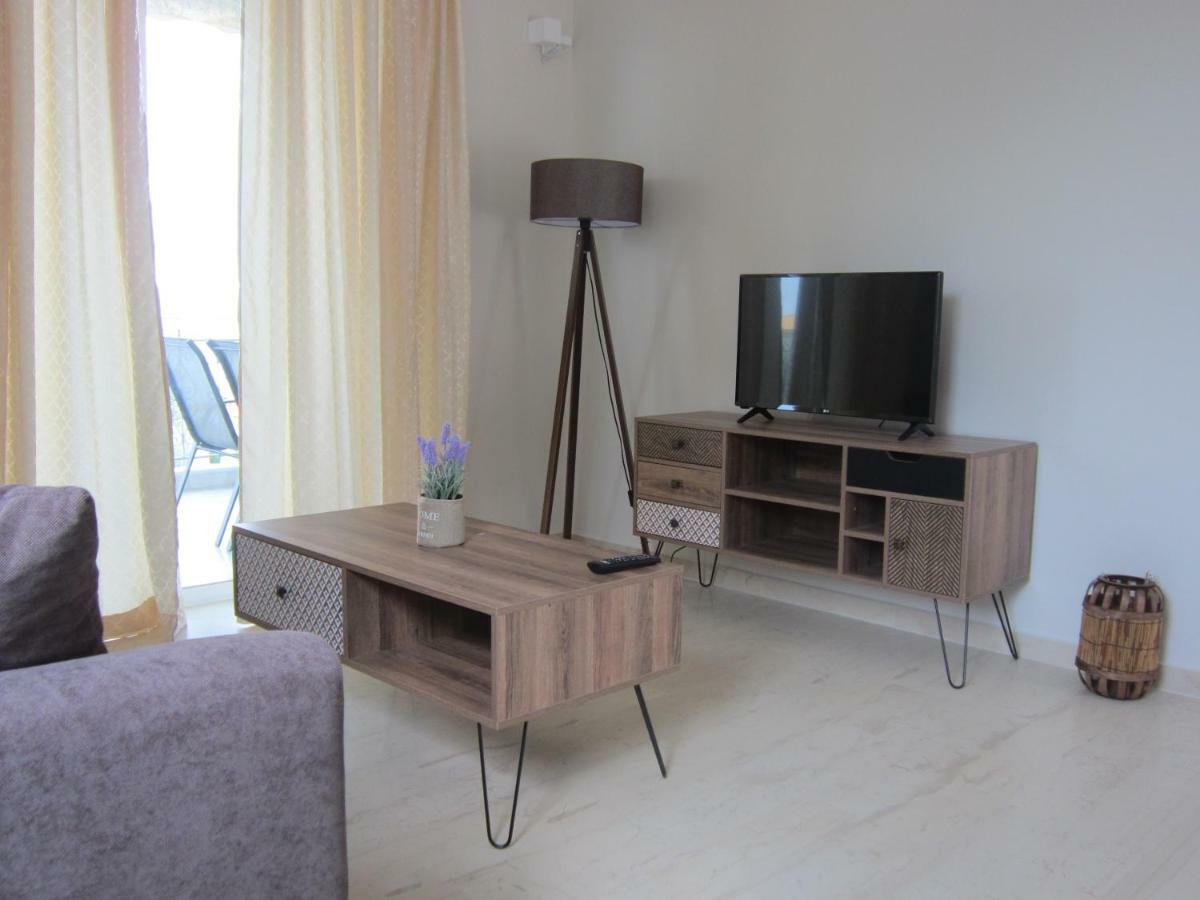 Blue Yard Apartments Kalamata Extérieur photo